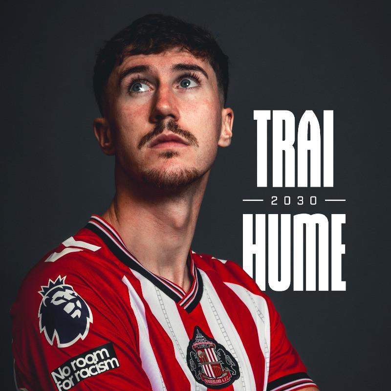 桑德兰官方宣布主力右后卫休姆续签合同至2030年