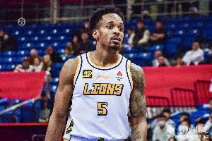 华体会官网-霍楠：这个胜利是广厦众将拼下来的 总决赛得打到第七场了