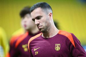 华体会hth-媒体人：无论是这一场还是上一场，伊万对塞鸟的使用都有些保守