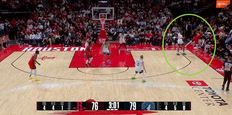 剧本看过?杜兰特砸麦克丹尼尔斯出界 森林狼挑战成功&KD先出界